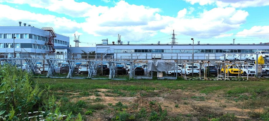 Автостоянка АвтоВАЗа